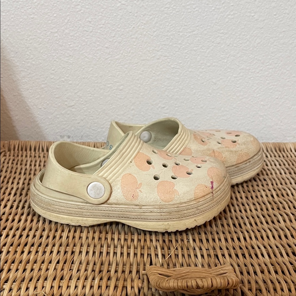 Kids Cream and Pink Apple clogs toddler